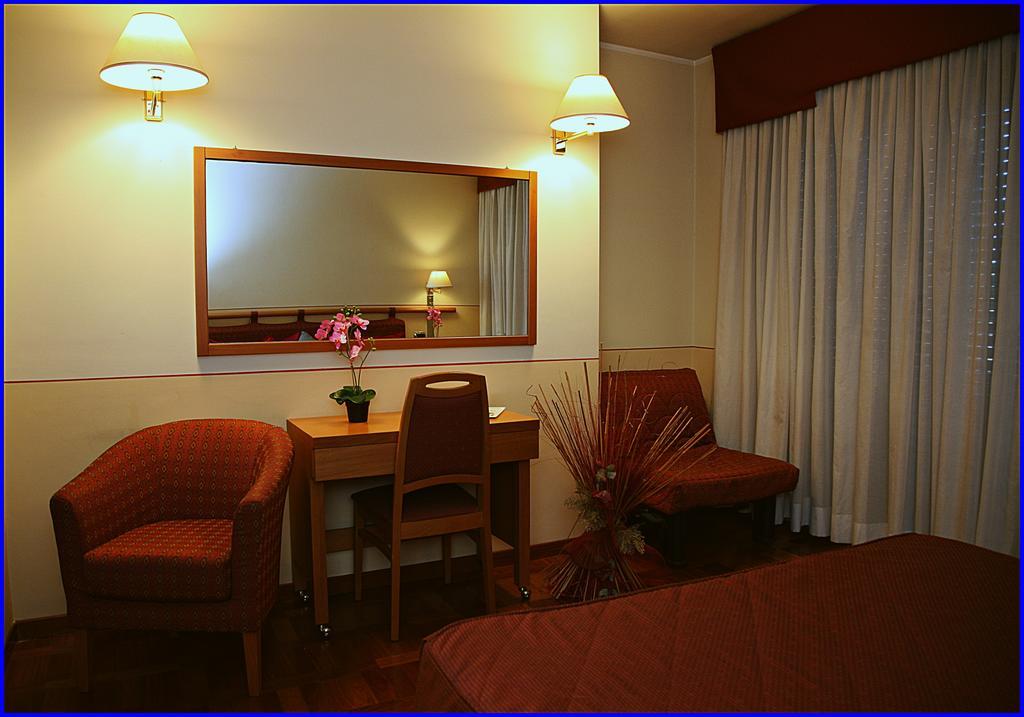 Hotel Meeting Ciampino Zewnętrze zdjęcie
